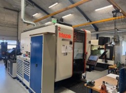 Vertical CNC Machine